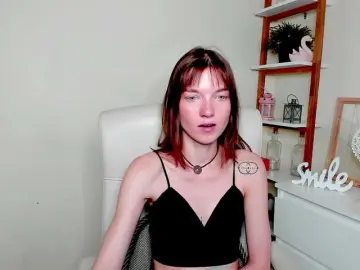 KiraBliss  live sex cam