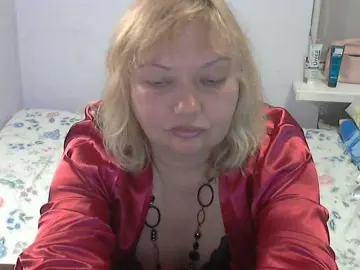 LucyAlexis  live sex cam