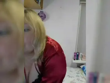LucyAlexis  live sex cam