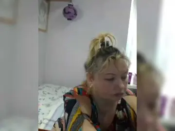 LucyAlexis  live sex cam