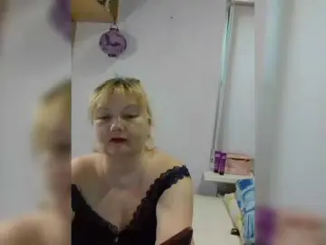 LucyAlexis  live sex cam