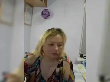 LucyAlexis  live sex cam