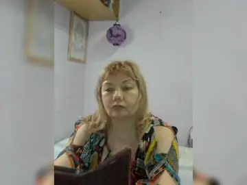 LucyAlexis  live sex cam