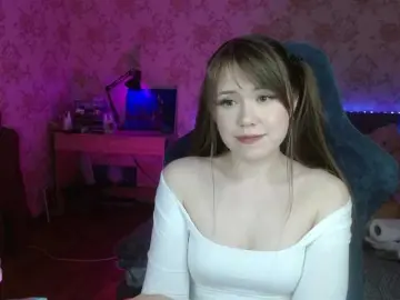 Luucy  live sex cam