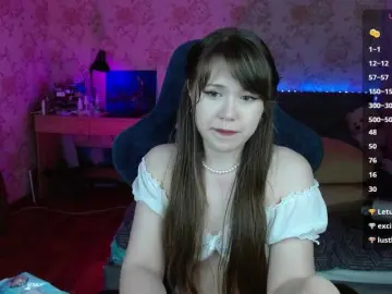 Luucy  live sex cam