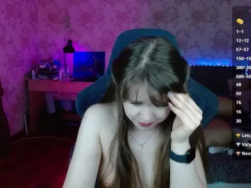 Luucy  live sex cam
