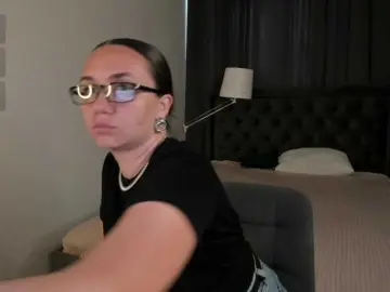 Melody-Sol  live sex cam