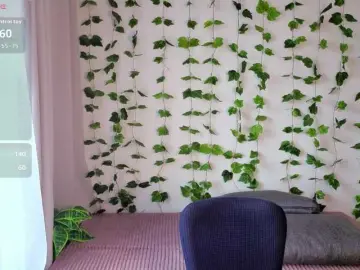 MonikaFoxys  live sex cam