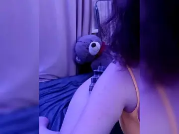 PollyMin  live sex cam