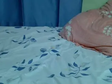 Sexxybutt01  live sex cam