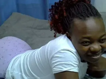 Sexxybutt01  live sex cam