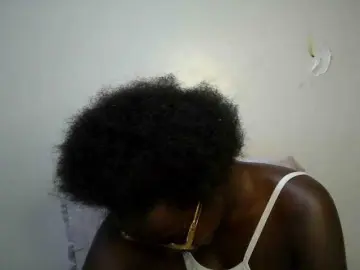 Sexy-alia  live sex cam