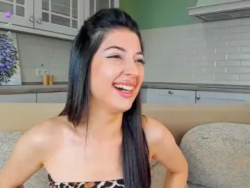 SweetyKissy  live sex cam