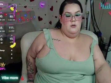 Giamorrys  live sex cam