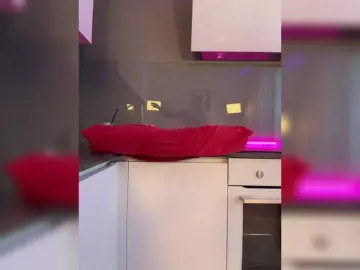 Meow-777  live sex cam