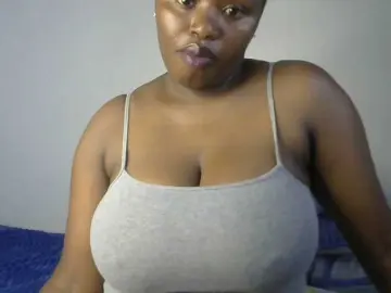 Sexyhazel  live sex cam