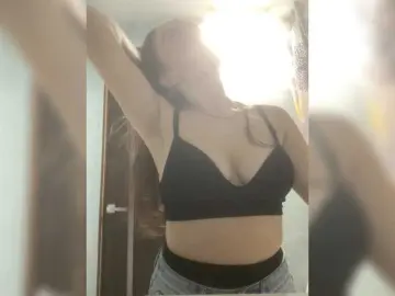 Yourbunny21  live sex cam