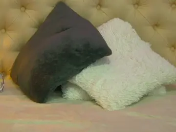 AuraMilf  live sex cam