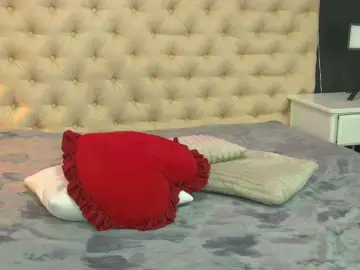 AuraMilf  live sex cam