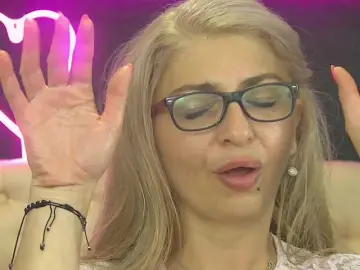 AuraMilf  live sex cam