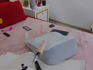 AuraMilf  live sex cam