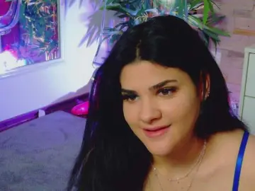 EvvaMonroe  live sex cam