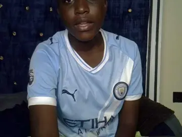 Hotebony01  live sex cam