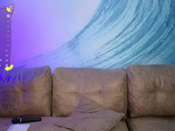 LethalKis  live sex cam