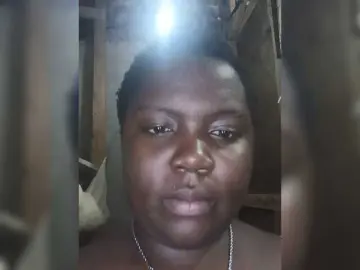 LuxeEbony  live sex cam