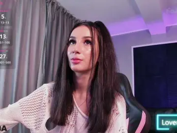 MaddieMusse  live sex cam