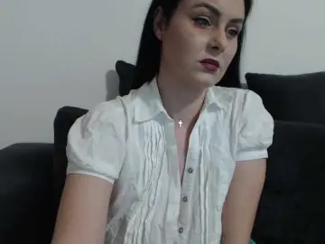 Prettywomen  live sex cam