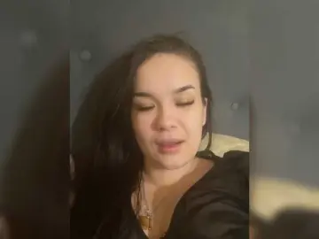 Tatunya  live sex cam