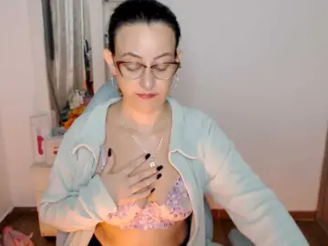Maryline-w  live sex cam