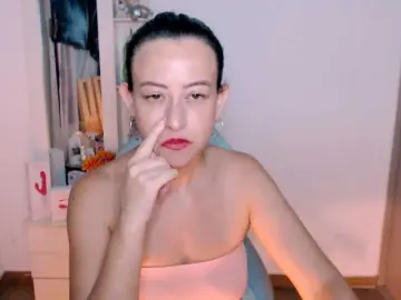 Maryline-w  live sex cam