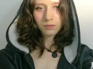 Mumu16  live sex cam