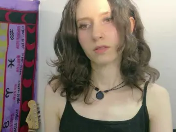 Mumu16  live sex cam