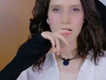 Mumu16  live sex cam