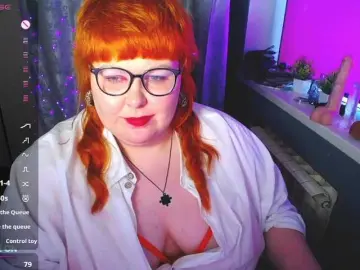 BigLesbians  live sex cam