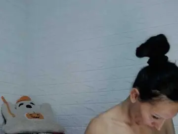 Brunetasexy1  live sex cam