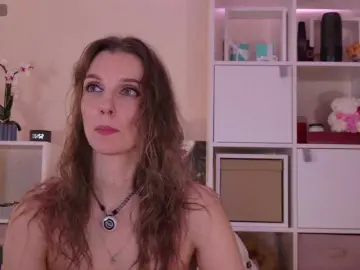 Karamelsw  live sex cam