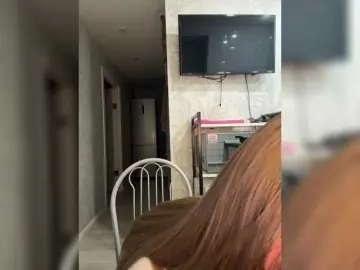 SweetyMia  live sex cam