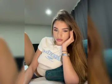 SweetyMia  live sex cam
