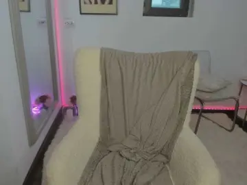 Zooeyboobies  live sex cam