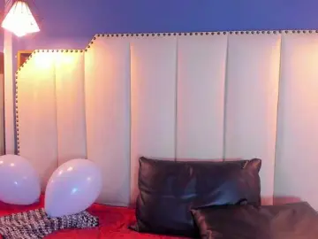 BrunetteExposito  live sex cam