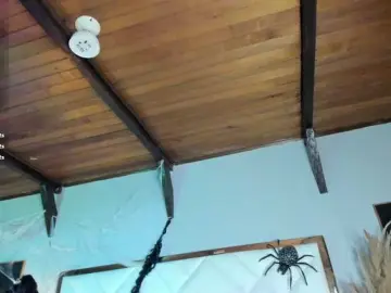 EmiliWilliams  live sex cam