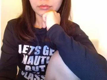 Jenny-99  live sex cam