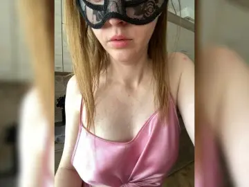 Katti-Sweet  live sex cam