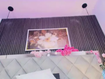 Sara-Channel  live sex cam