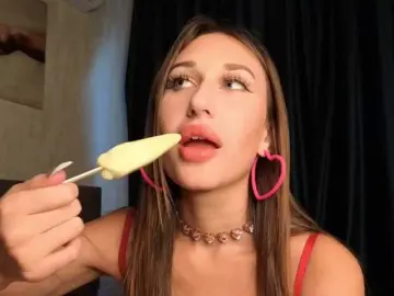 SummerStella  live sex cam