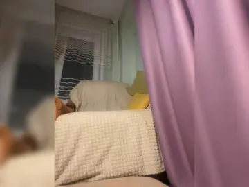 SweetLoveKiss  live sex cam
